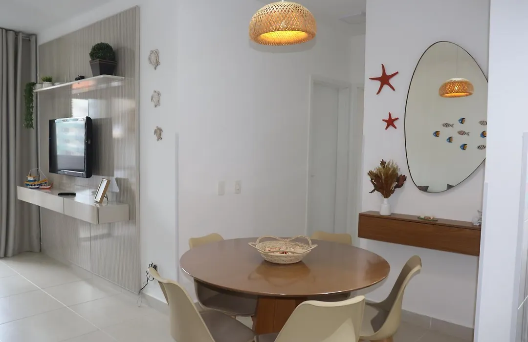 Ubatuba - Apartamento 150mts da praia das Toninhas - SAFIRA 306-1